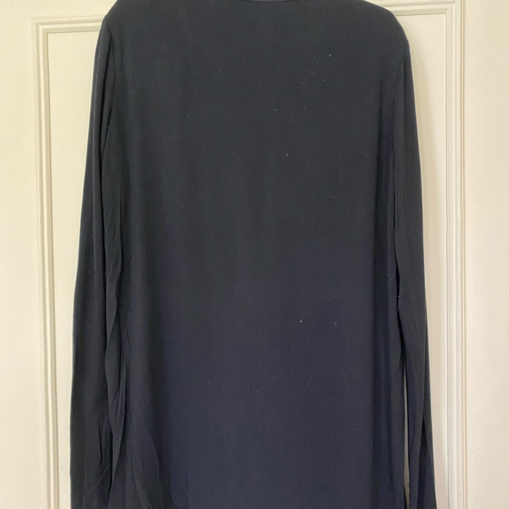 V Neck Elie Tahari top - Picture 2 of 4